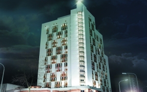 18-ти этажное здание общежития университета по улице Советской